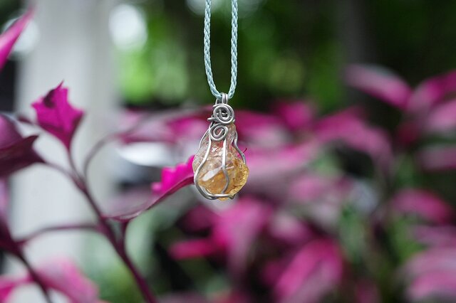 クリアな金貨☆シトリン原石 ワイヤーアートネックレス1639 | iichi