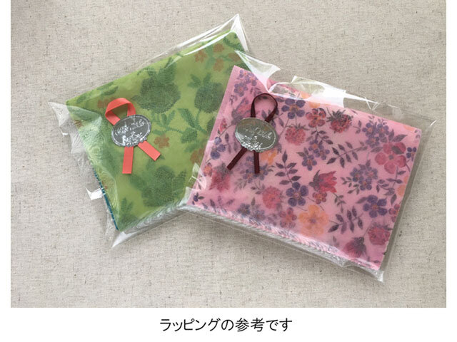 ✳︎ハンドメイド✳︎ポーチ付きティッシュケース　花柄　ブルー 送料無料】ポケットティッシュケース マスクケース ブルーの花