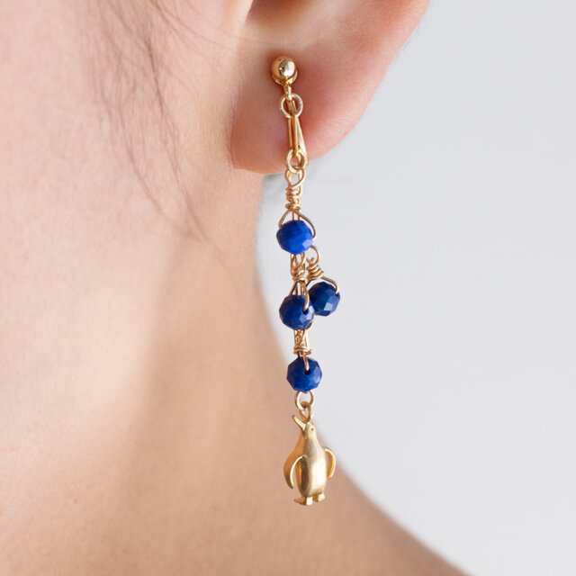 空を見上げるペンギンとラピスラズリ　ピアス/イヤリング　14kgf プレゼント