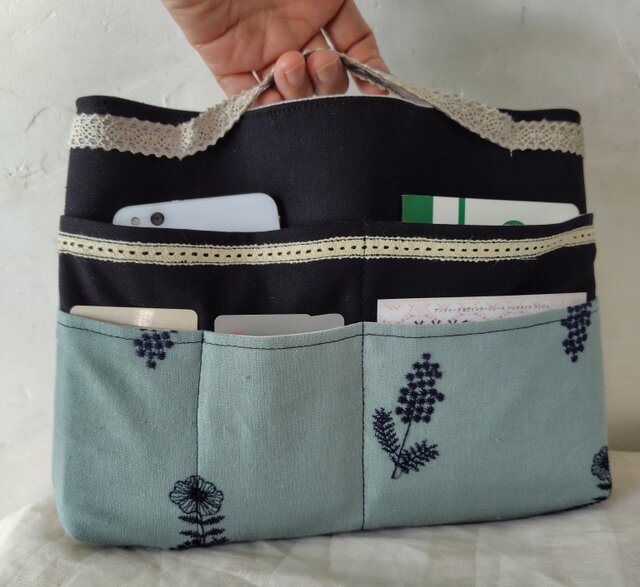 刺繍生地*バッグインバッグ*ブラック | iichi 日々の暮らしを