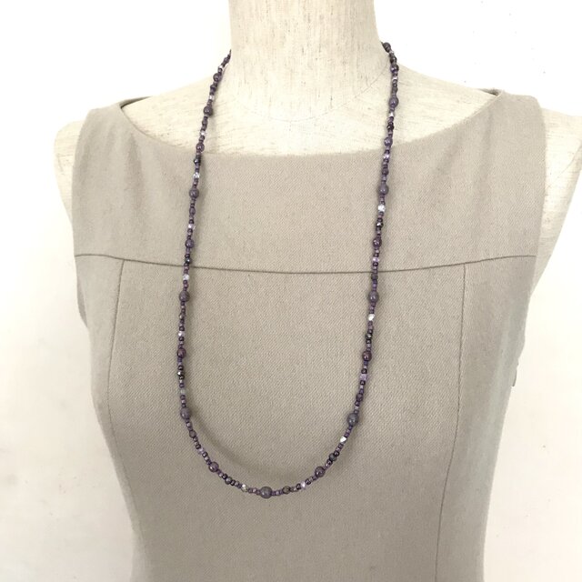 一連 クラシカル ロングネックレス 青紫 パープル モーブ 紫 チェコ 