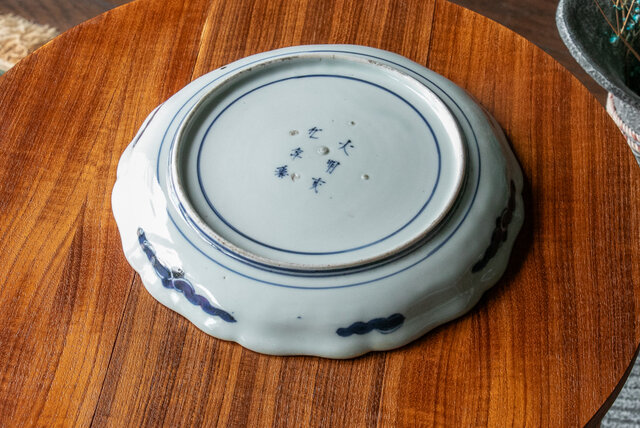古伊万里 染錦 牡丹蝶文 七寸皿 明治時代 E477B | iichi 日々の