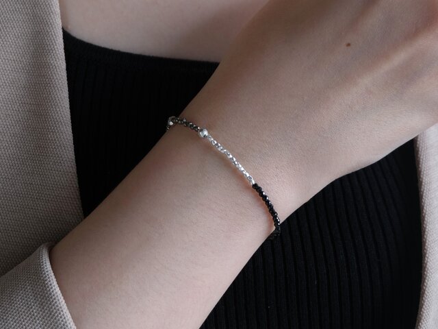 GARNI シルバー ブラックビーズブレスレット GARNI - Mix Beads Bracelet | Tempt