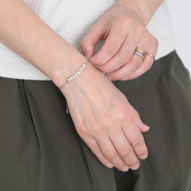 Karen silver bracelet / bou 紐ベージュ