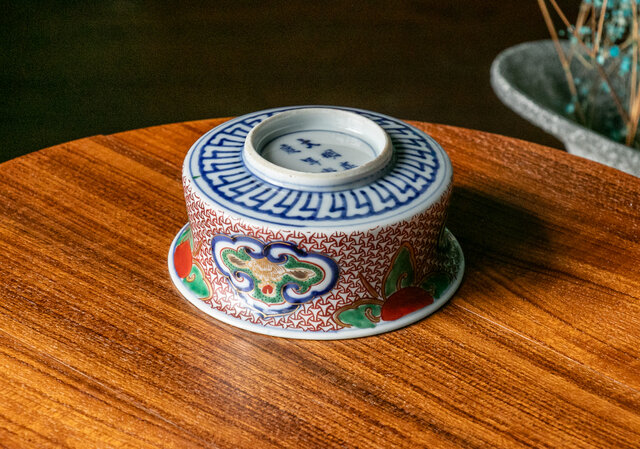 古伊万里 金襴手 唐華双魚文 向付 明治時代 E055 | iichi 日々の暮らし