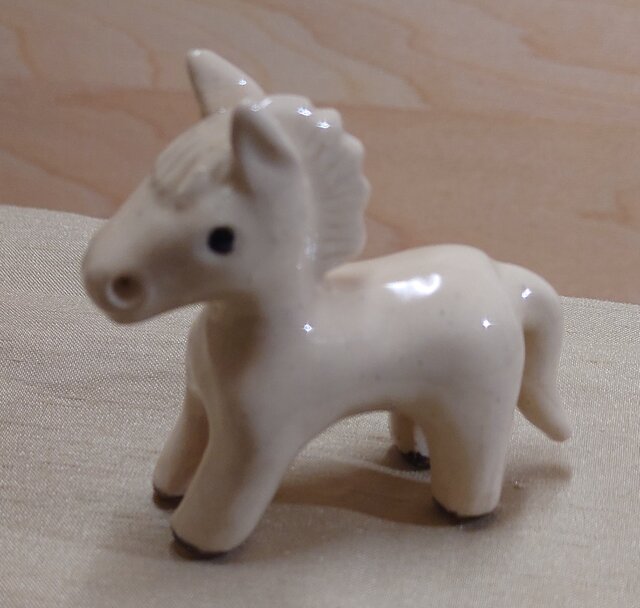 陶器 馬の置物 干支の馬 干支の午 陶器の馬 馬の置物 かわいい馬 午 馬 馬の置物
