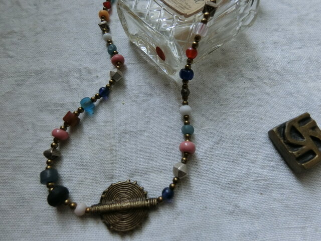 アフリカン＋ネックレス。＠アフリカの真鍮＋世界中の古いビーズ