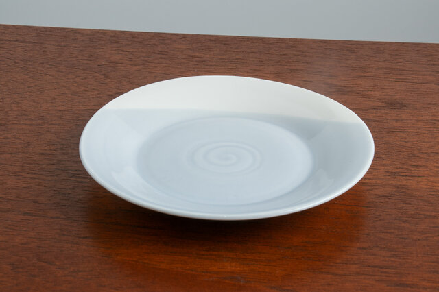 ロイヤルドルトン 1815 ブライト プレート B | iichi 日々の暮らしを