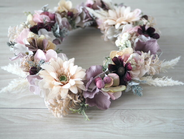 くすみピンクのガーベラとコスモスのリース -Artificial flower
