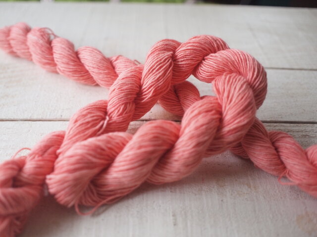 紅花染め茜染め草木染めウコン染め赤木綿古布刺し子バンブー持ち手手提げリメイク 紅花染め茜染め草木染めウコン染め赤木綿古布刺し子バンブー持ち