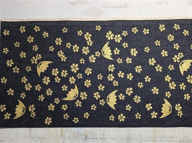 オーダー 道中財布 濃紺デニム地製 「蝙蝠に桜 金色」 | iichi 日々の