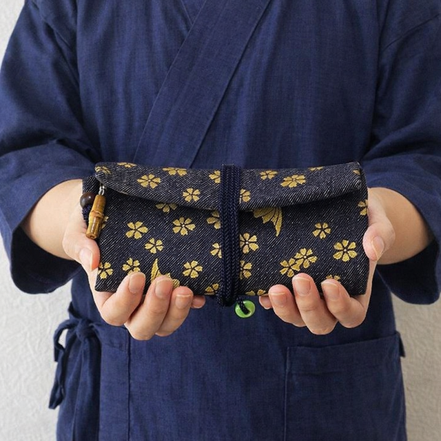 オーダー 道中財布 濃紺デニム地製 「蝙蝠に桜 金色」 | iichi 日々の