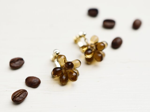 イヤリング】ホットコーヒー (短め) ブラウン 茶色 | iichi 日々の