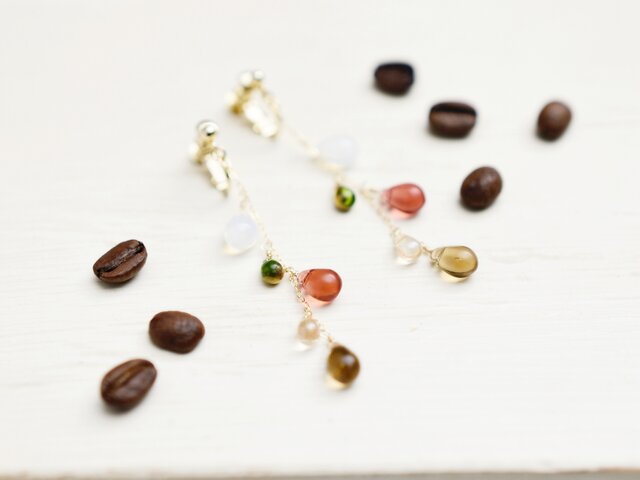 イヤリング】コーヒー豆の実（14kgfチェーン） | iichi 日々の暮らしを