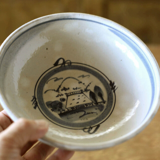 染付鉢（里山 田舎家）b