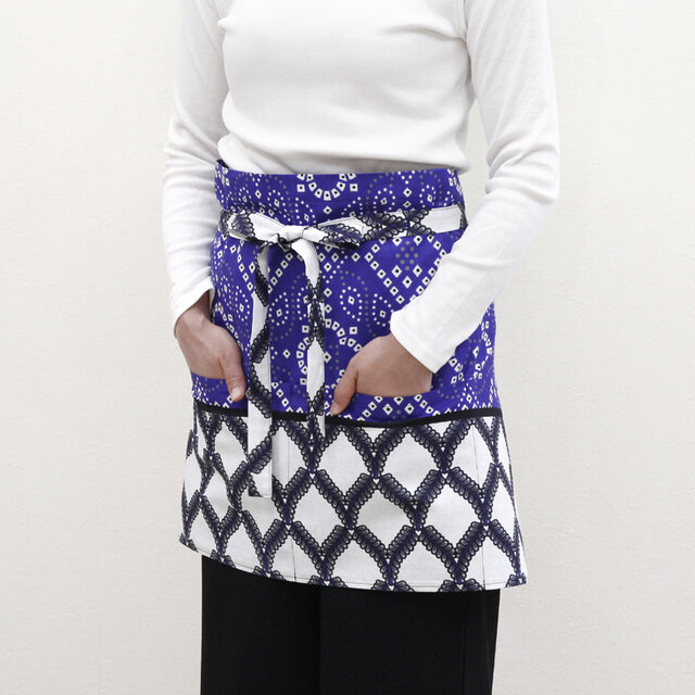 カンガのカフェエプロン（アラベスク）エプロン アフリカ布 母の日