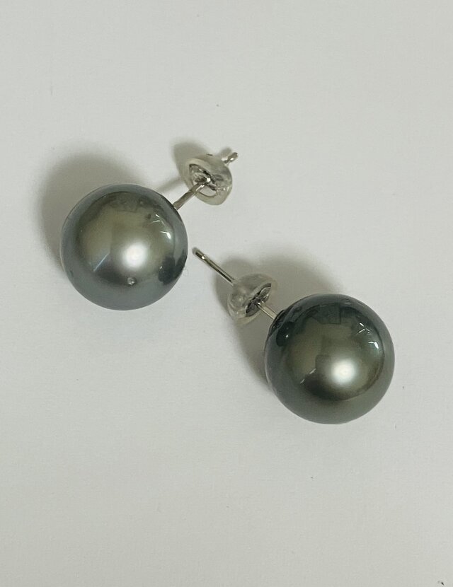 PP-3ピアス　黒蝶真珠12.5㎜　プラチナ