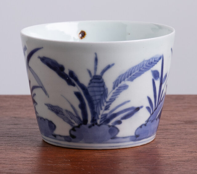 江戸中　蕎麦猪口　2客　珍品　幾何学文様　角福　古伊万里染付 sold out】初期伊万里 染付 花草文 蕎麦猪口 江戸初期｜骨董品