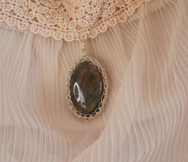 ラブラドライトペンダントトップ1 | iichi 日々の暮らしを心地よく