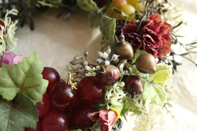 ぶどうのリース | iichi 日々の暮らしを心地よくする