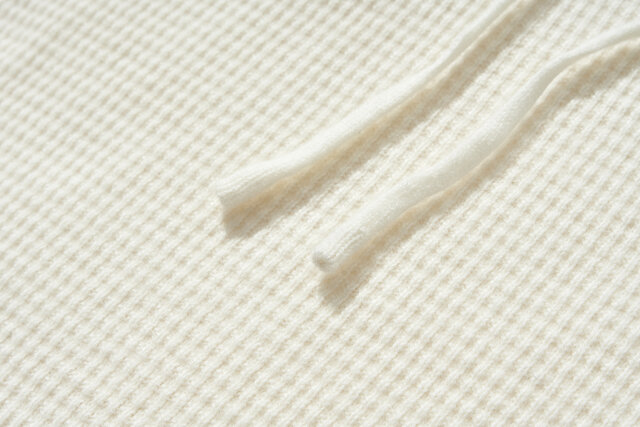 ホワイト フード付き セーター Perfect Suit FActory（パーフェクト スーツ ファクトリー） セーター