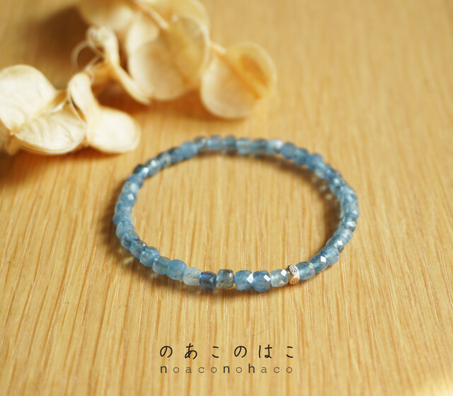 ディープブルーアクアマリンのブレスレット#3 | iichi 日々の暮らしを