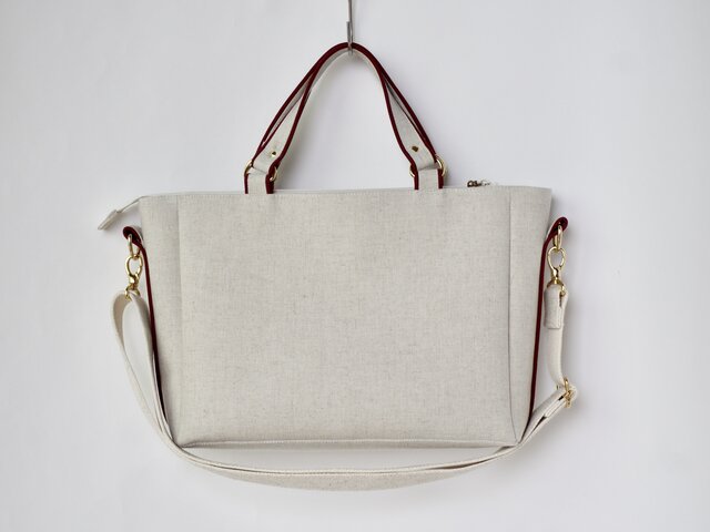 ハンドメイドショルダーバッグ☆はなはなはちページです♪ 既製のハンドメイドの夏の赤い花シリーズのショルダーバッグ