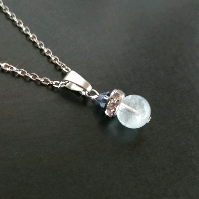 11月の誕生石』ブルートパーズ 天然石のサージカルステンレス