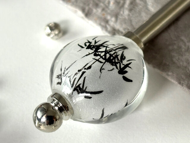 かんざし モノトーン竹模様の吹きガラス 白黒 モノクロ 一本差し