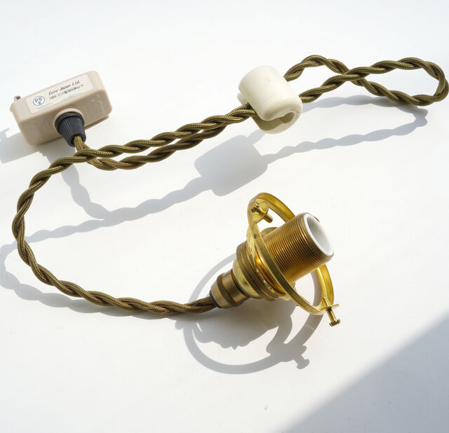 ランプシェード | iichi 日々の暮らしを心地よくするハンドメイドや