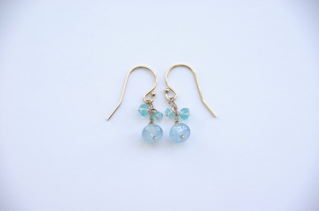 K14GF】夜空の瞬きピアス | iichi 日々の暮らしを心地よくする