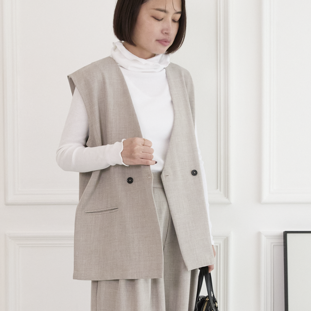 【洗える】エアリーな着こなし バックスリット デザイン ジレ　ベージュ　0659BE