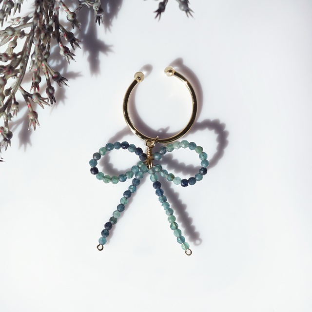 14KGFブルートルマリンのリボンイヤーカフ　～Tourmaline ribbon