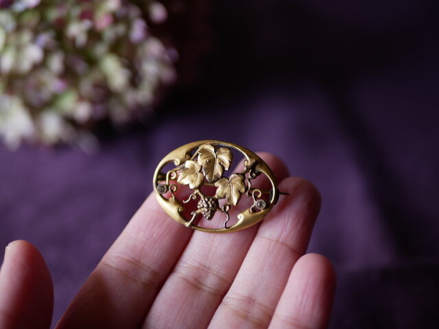 葡萄 ブドウのブローチ アンティークブローチ フランスアンティーク