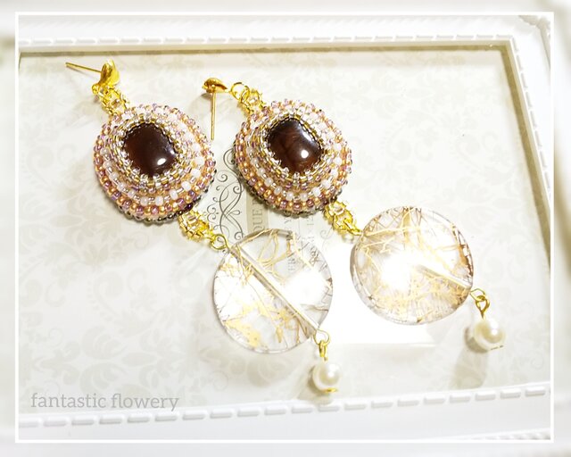 紅茶色の雫ネックレスとレクタングルピアスセット ブラウン ビーズ刺繍