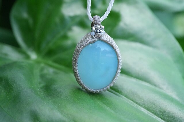 ブルーの涙☆ブルーカルサイト マクラメネックレス 1691 | iichi