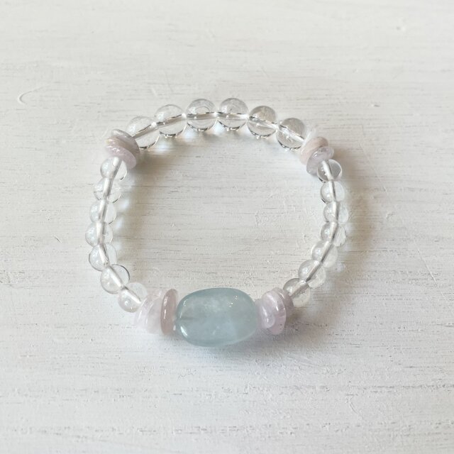 ブレスレット♡アクアマリン×モルガナイト | iichi 日々の暮らしを