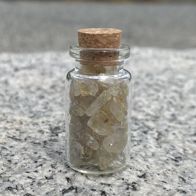 小瓶入り♡ルチルクォーツ　浄化済み