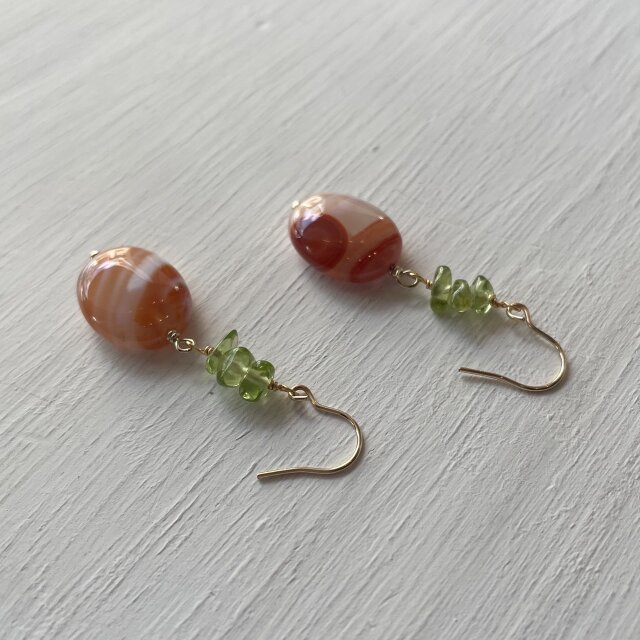 14kgfピアス♡レッドサードニクス×ペリドット≪一点もの≫ | iichi