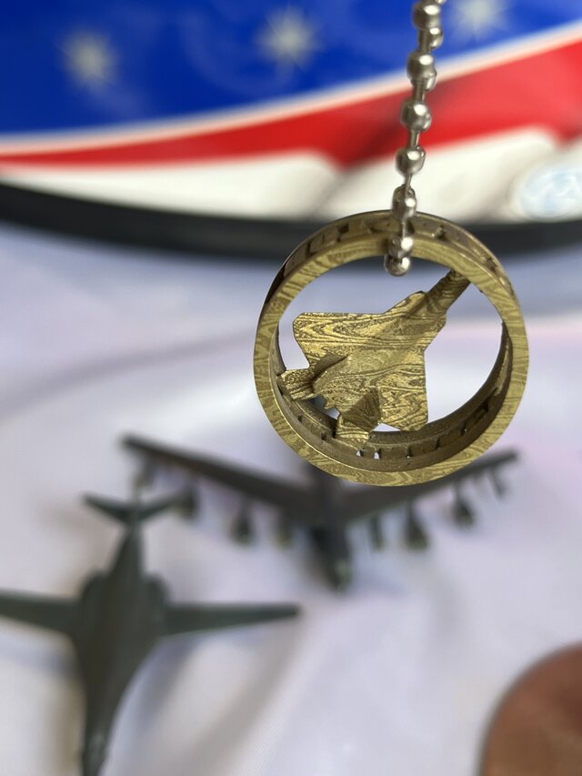 BRASS製オーダーメイド飛行機アクセサリー　F22タイプ　F14タイプ　F15タイプ