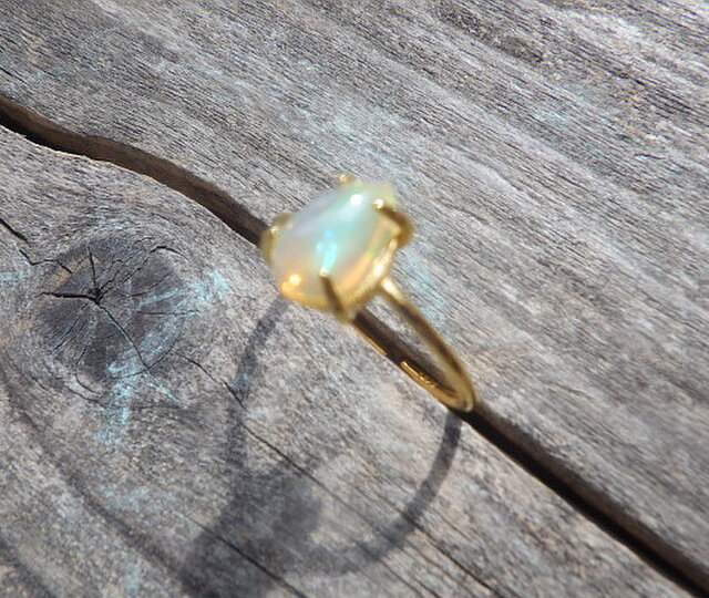 sv925*Opal Ring 雫型ウェロエチオピアオパールのリング | iichi
