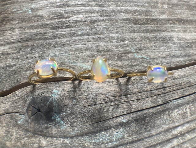 sv925*Opal Ring 雫型ウェロエチオピアオパールのリング | iichi 日々