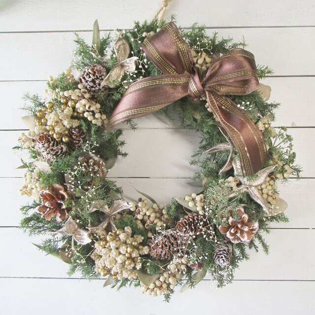 木の実とペッパーベリーのクリスマスリース ~Christmas 2025~[F252401]