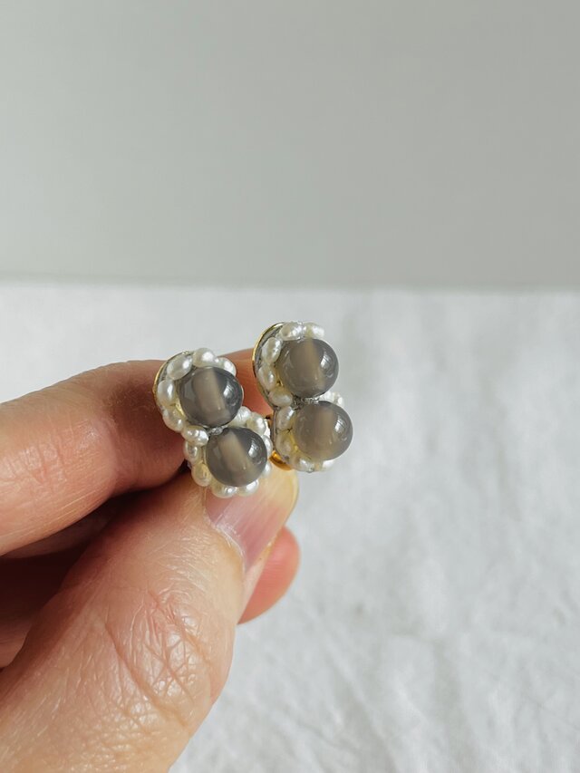 【天然石  グレーアゲート×淡水パール】イヤリング