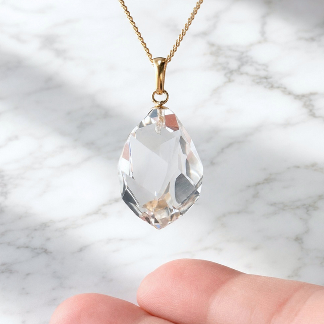 ラス1 20mm 大粒 クォーツ/白水晶 天然石ネックレス - Prism -clear- S