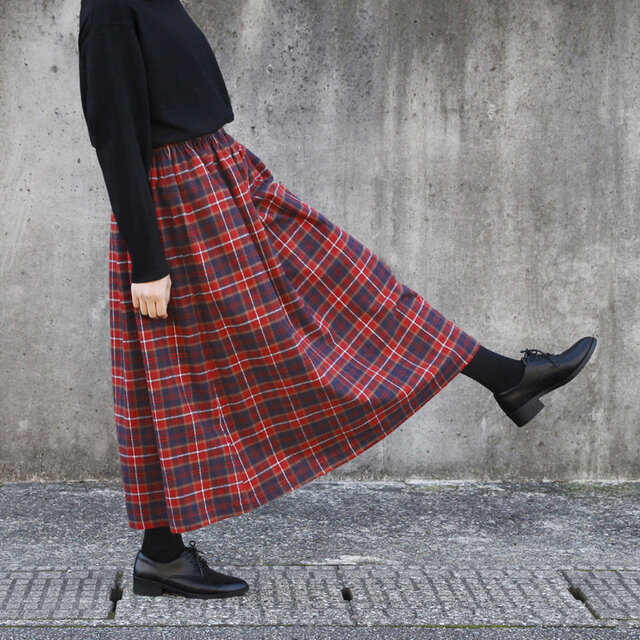 柔らかくて心地良い 上質な肌触り シャギーチェック スカート（バー