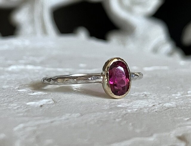 鮮やかレッドが美しい ルベライト（トルマリン）・リング