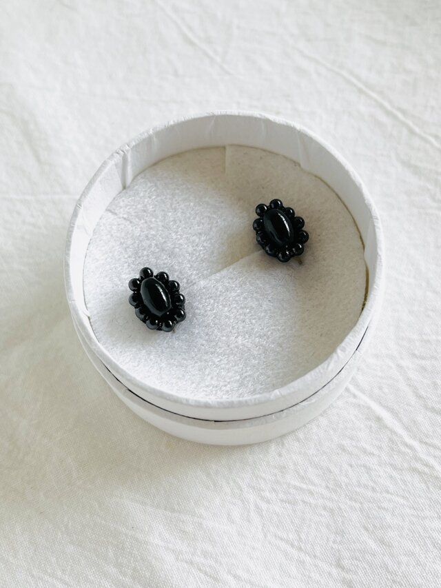 【天然石  ブラックオニキス×ブラックスピネル】ピアス