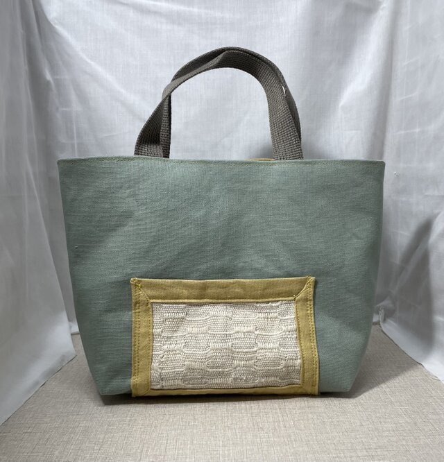 手織布がポイントに♪トートバッグ