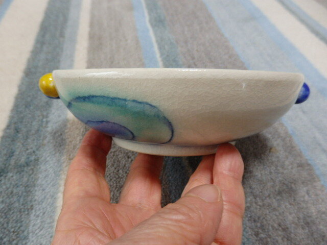 陶器 ｼﾁｭｳ皿 晴れやかブルーの夏の雲空か海中のクラゲ ② | iichi 日々